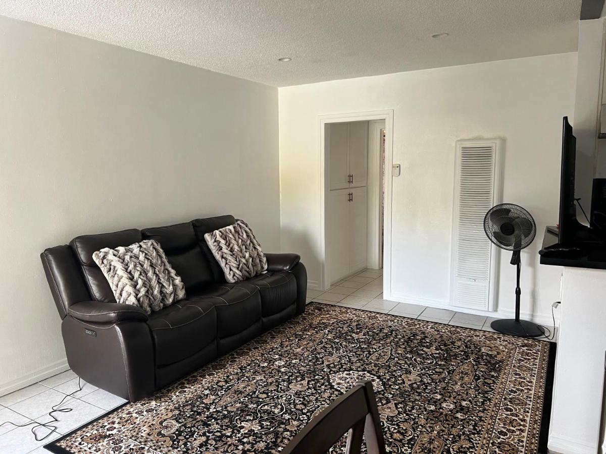 Lovely Berryman Ave Apartment ลอสแอนเจลิส ภายนอก รูปภาพ